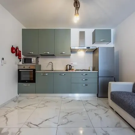 New One Bed Walking Distance To Valletta By Sf Homes Pieta